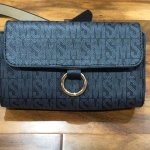 Steve madden fanny pack. Size S/M